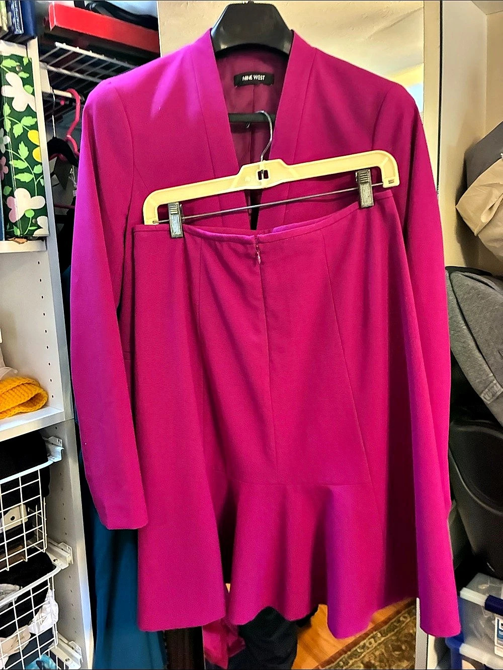 Nine West Women's Bright pink suit. Midi Skirt Size 10 and Matching Blazer